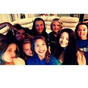 Meet your Posher, Ellie